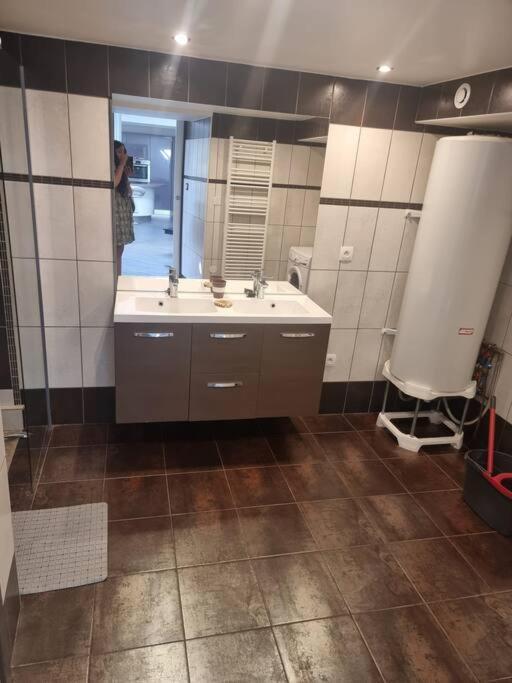 Appartement En Centre-Ville Aurillac Exterior photo